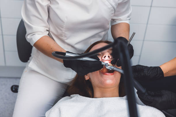 Best Weekend Emergency Dentist in Hutchinson Island South, FL